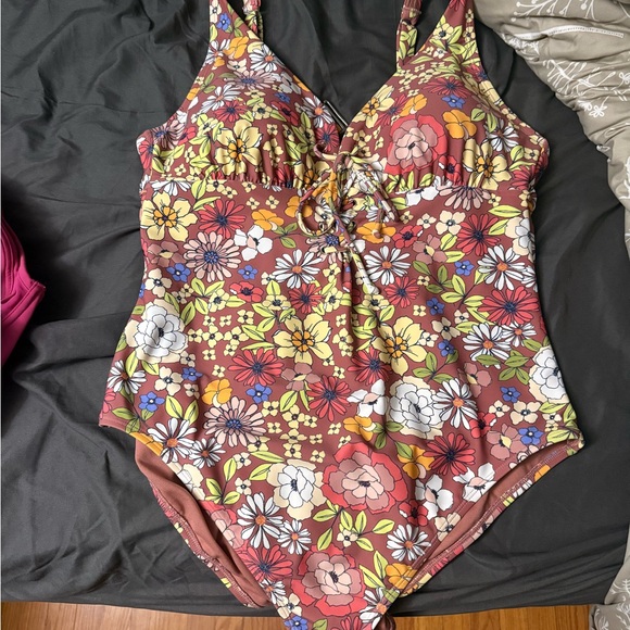 Adore Me Swimsuit BUNDLE - Picture 1 of 7